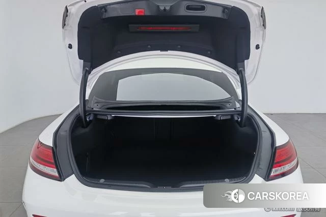 Mercedes-Benz Class C (imported) 2022 Белый из Китая, фото 4