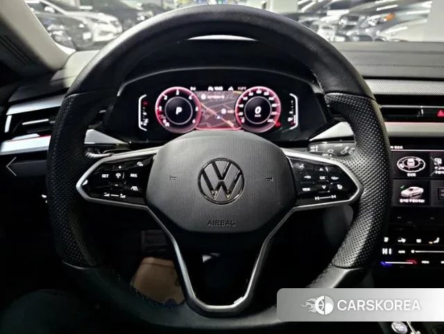 Volkswagen Arteon 2023 Красный из Кореи, фото 4