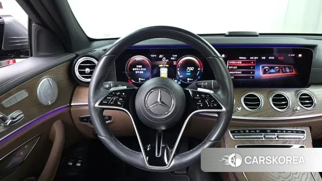 Mercedes-Benz E-Class W213 2021 Серый из Кореи, фото 4