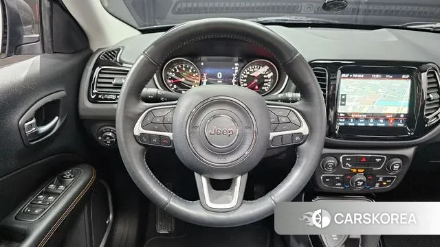 Jeep Compass 2nd Generation 2019 Серый из Кореи, фото 4