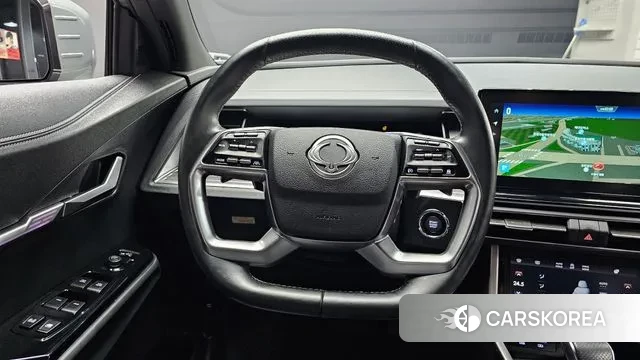 Ssangyong Torres 2023 Темно-зеленый из Кореи, фото 4