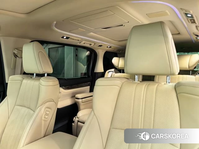 Toyota Elfa 2021 Черный из Китая, фото 4