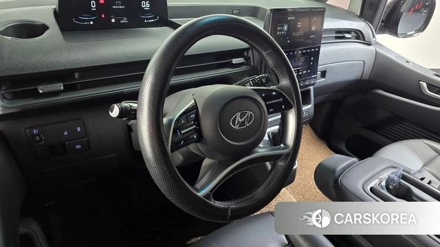 Hyundai Staria 2024 Черный из Кореи, фото 4