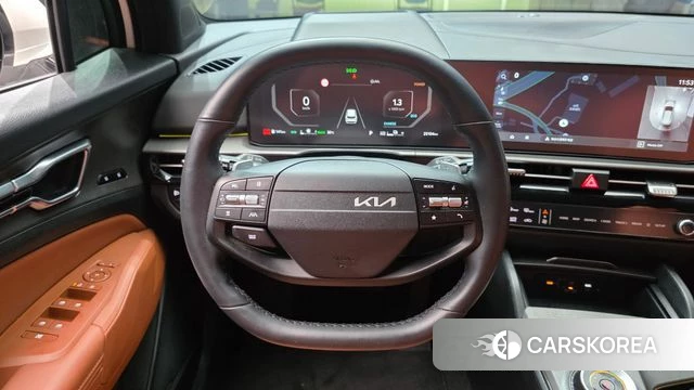 Kia The New Sportage 5th Generation Hybrid 2025 Белый из Кореи, фото 4