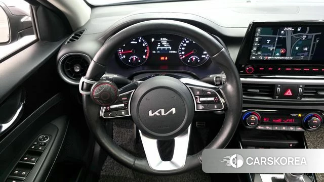 Kia The New K3 2nd generation 2022 Серый из Кореи, фото 4