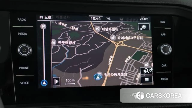Volkswagen 7th Generation of Jetta 2023 Белый из Кореи, фото 4
