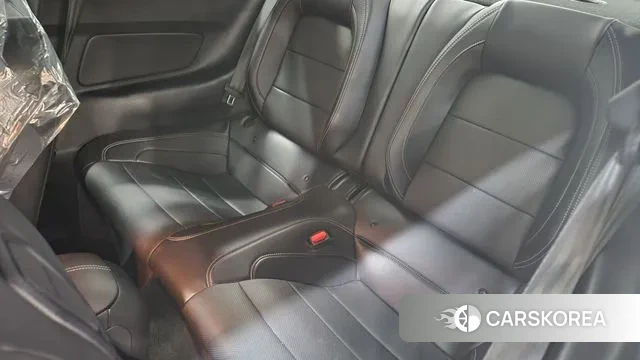 Ford Mustang 2021 Черный из Кореи, фото 4