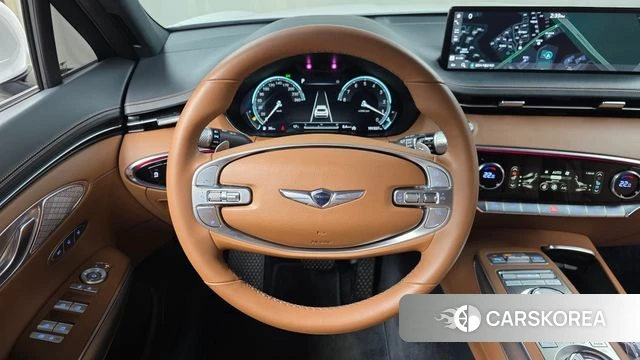 Genesis GV70 2023 Белый из Кореи, фото 4