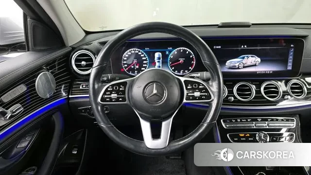 Mercedes-Benz E-Class W213 2019 Серебряный из Кореи, фото 4