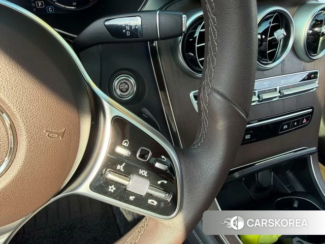 Mercedes-Benz GLC 2021 Черный из Китая, фото 4