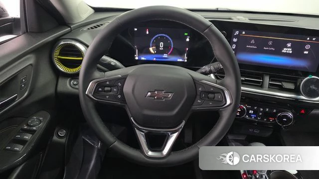 Chevrolet (GM Daewoo) Trax Crossover 2024 Черный из Кореи, фото 4