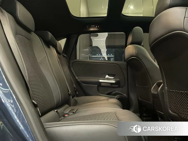 Mercedes-Benz Class B 2022 Синий из Китая, фото 4