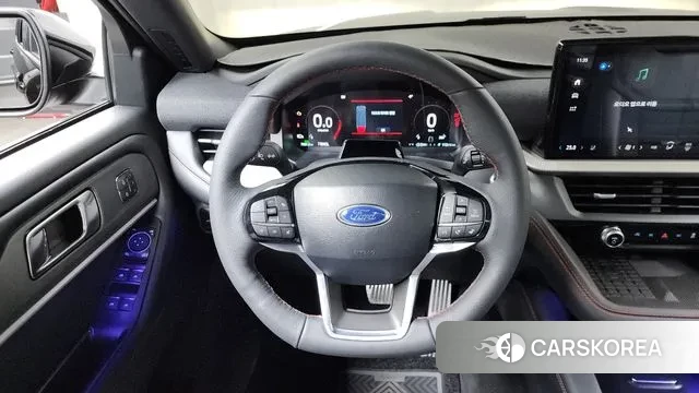 Ford Explorer 6th Generation 2025 Черный из Кореи, фото 4