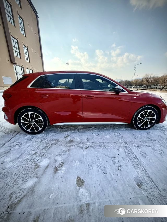 Audi A3 2022 Красный из Китая, фото 4