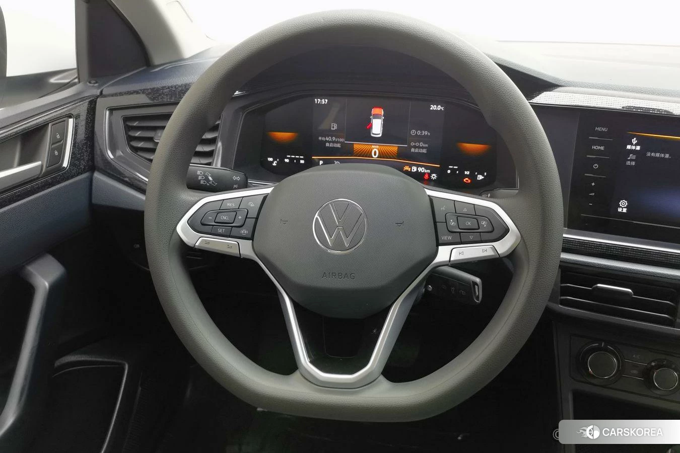 Volkswagen Lavida 2024 Белый из Китая, фото 4