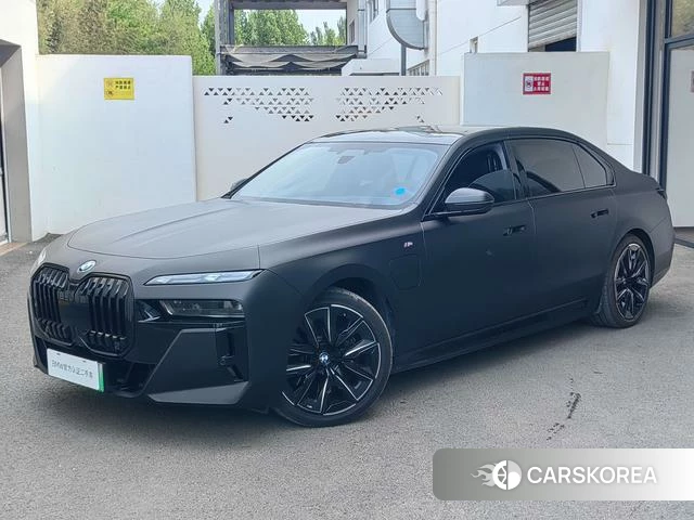 BMW i7 2023 Черный из Китая, фото 4