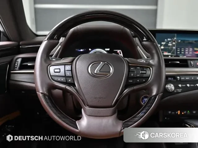 Lexus ES300h 7th generation 2021 Серебристо-серый из Кореи, фото 4