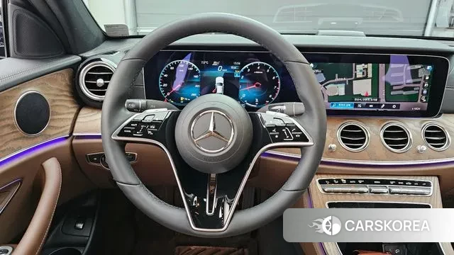 Mercedes-Benz E-Class W213 2023 Черный из Кореи, фото 4