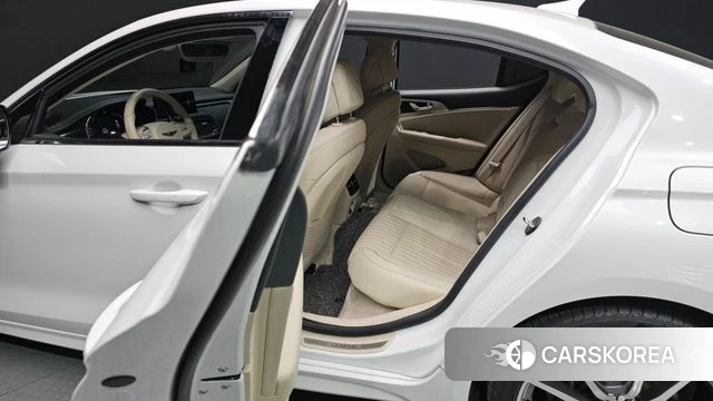 Genesis The New G70 2022 Белый из Кореи, фото 4