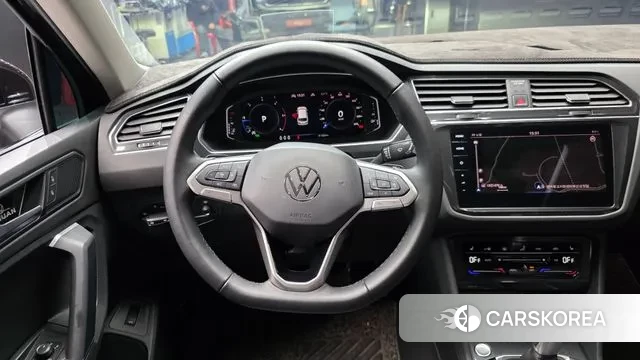 Volkswagen Tiguan second Generation 2021 Черный из Кореи, фото 4