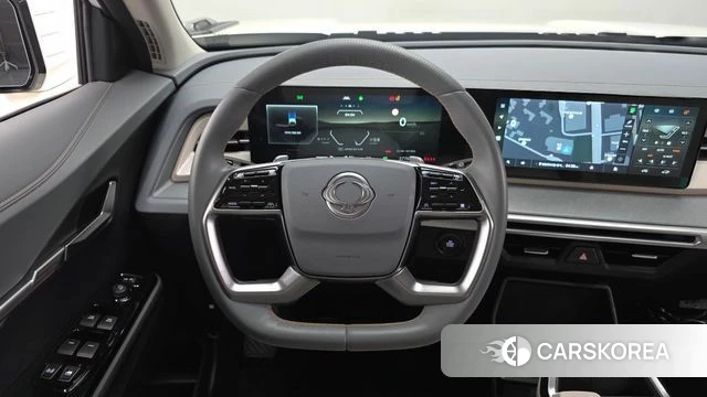 Ssangyong Torres EVX 2025 Жемчужный цвет из Кореи, фото 4