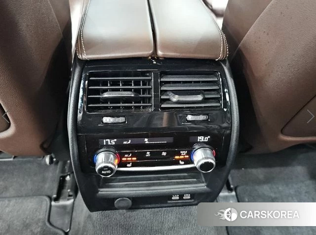 BMW 5 Series (G30) 2021 Черный из Кореи, фото 4