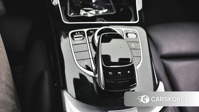Mercedes-Benz C-Class W205 2018 Серый из Кореи, фото 4