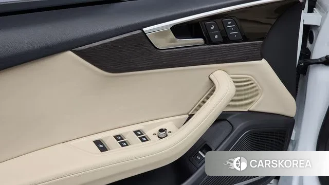 Audi A5 (F5) 2024 Белый из Кореи, фото 4