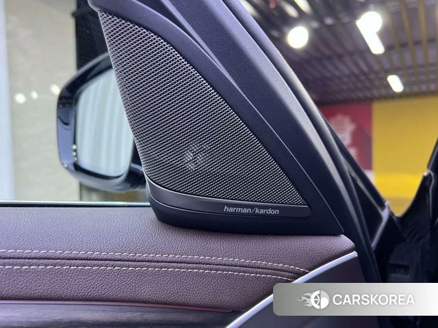 BMW 5 series 2021 Черный из Китая, фото 4