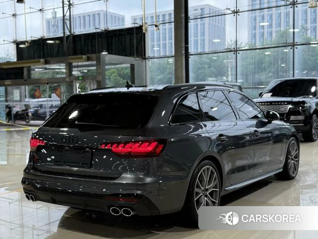 Audi S4 2025 Темно-серый из Китая, фото 4