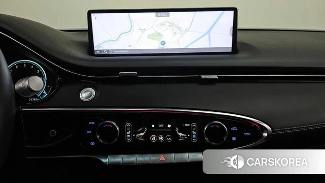 Genesis GV70 2022 Темно-зеленый из Кореи, фото 4