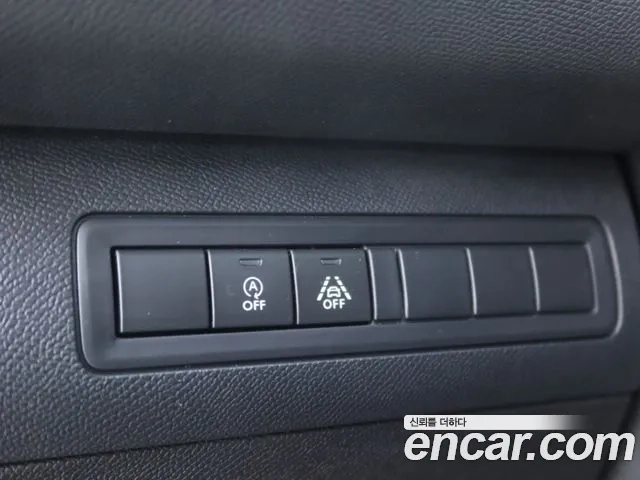 Peugeot 308SW Second generation 2018 Серебристо-серый из Кореи, фото 4