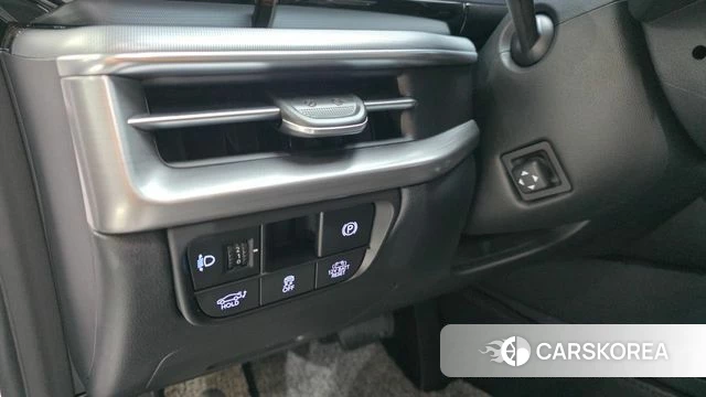 Hyundai Grandeur Hybrid (GN7) 2023 Белый из Кореи, фото 4