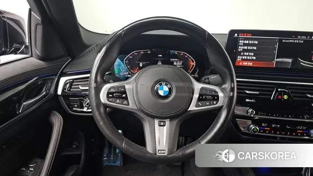 BMW 5 Series (G30) 2021 Черный из Кореи, фото 4