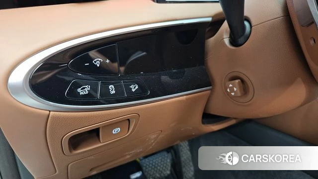 Genesis GV70 2025 Белый из Кореи, фото 4