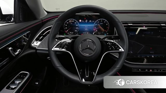 Mercedes-Benz E-Class W214 2025 Белый из Кореи, фото 4