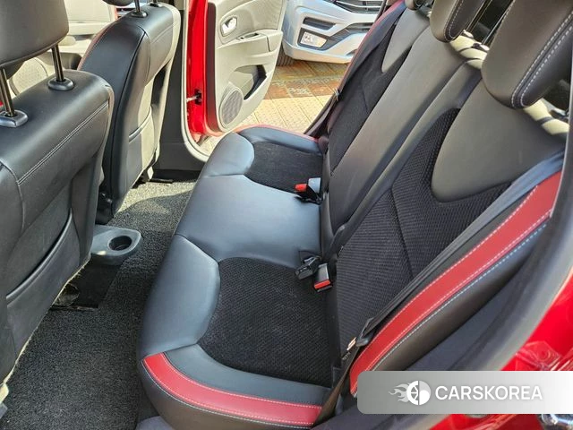 Renault Korea (Samsung) Clio 2018 Красный из Кореи, фото 4