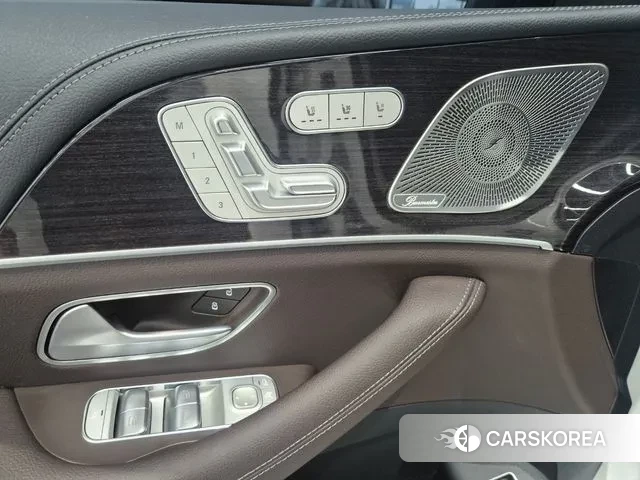 Mercedes-Benz GLE-Class W167 2023 Белый из Кореи, фото 4