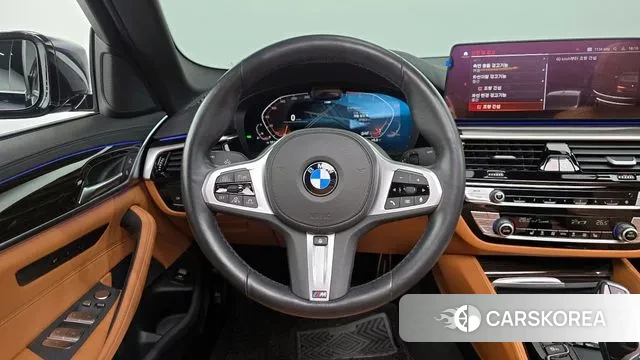 BMW 5 Series (G30) 2021 Черный из Кореи, фото 4