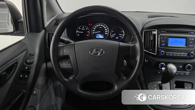 Hyundai The New Grand Starex 2018 Белый из Кореи, фото 4