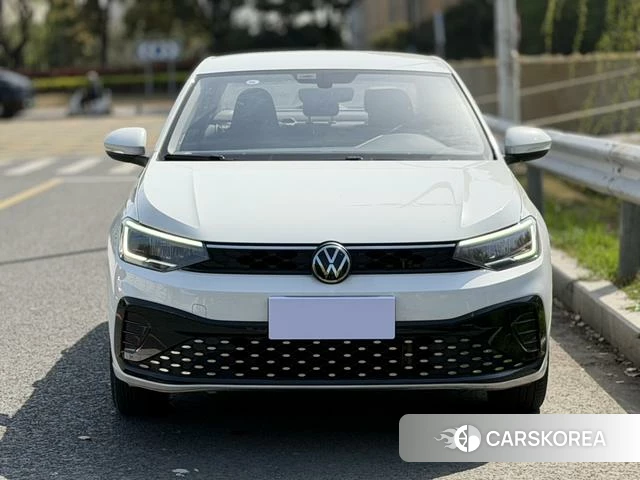 Volkswagen Lavida 2024 Белый из Китая, фото 4