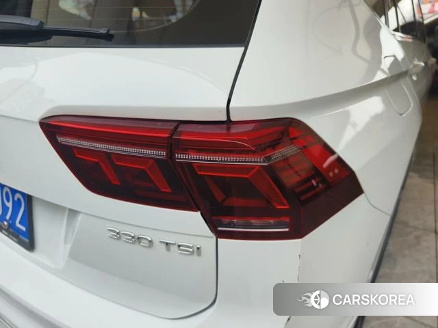 Volkswagen Tiguan L id 4321335 из Китая 4