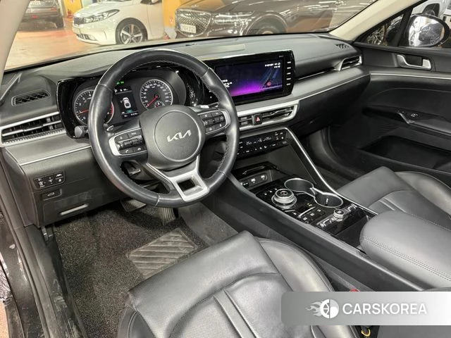Kia K5 3rd generation 2023 Серый из Кореи, фото 4