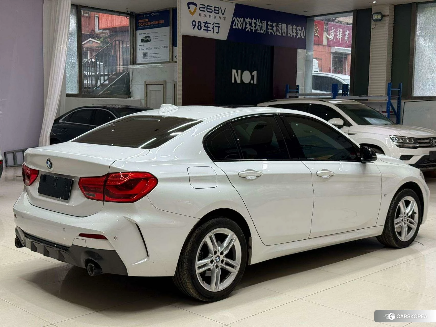 BMW 1 series 2020 Белый из Китая, фото 4