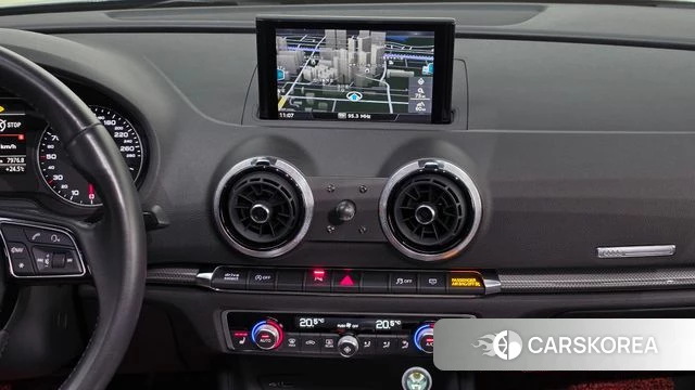 Audi New A3 2018 Черный из Кореи, фото 4