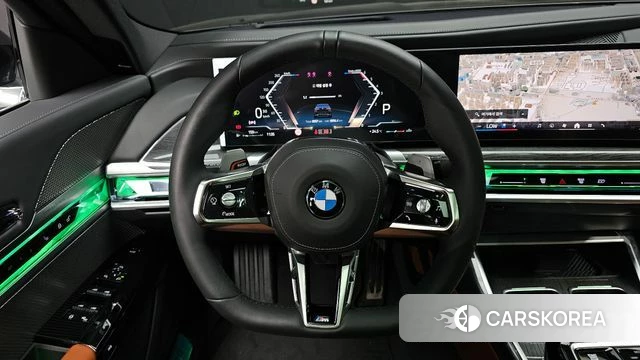 BMW 7 Series (G70) 2025 Черный из Кореи, фото 4