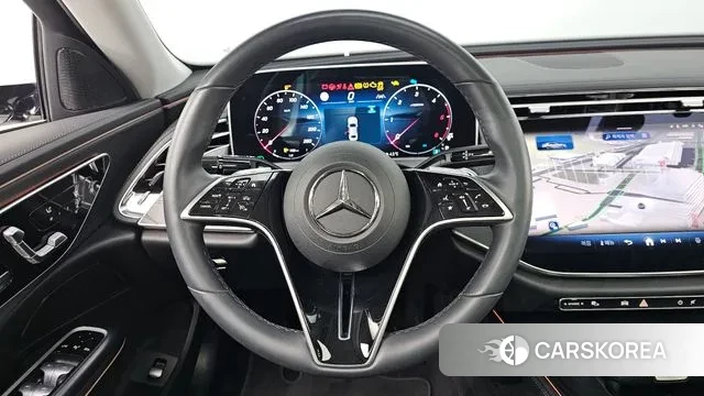 Mercedes-Benz E-Class W214 2024 Белый из Кореи, фото 4