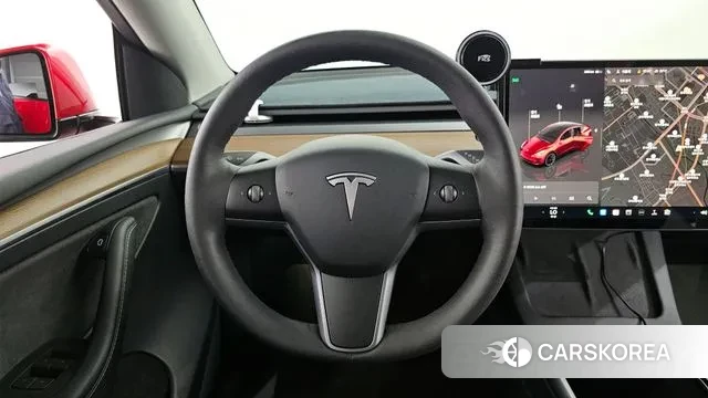 Tesla Model Y 2023 Красный из Кореи, фото 4