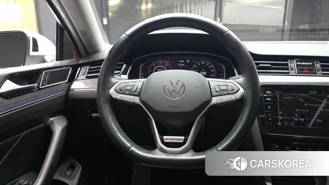 Volkswagen Passat GT (B8) 2021 Белый из Кореи, фото 4