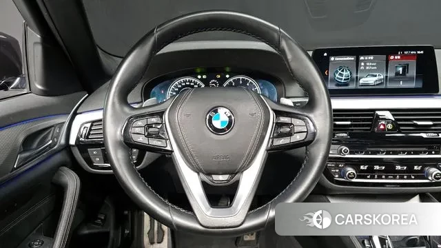 BMW 5 Series (G30) 2018 Черный из Кореи, фото 4